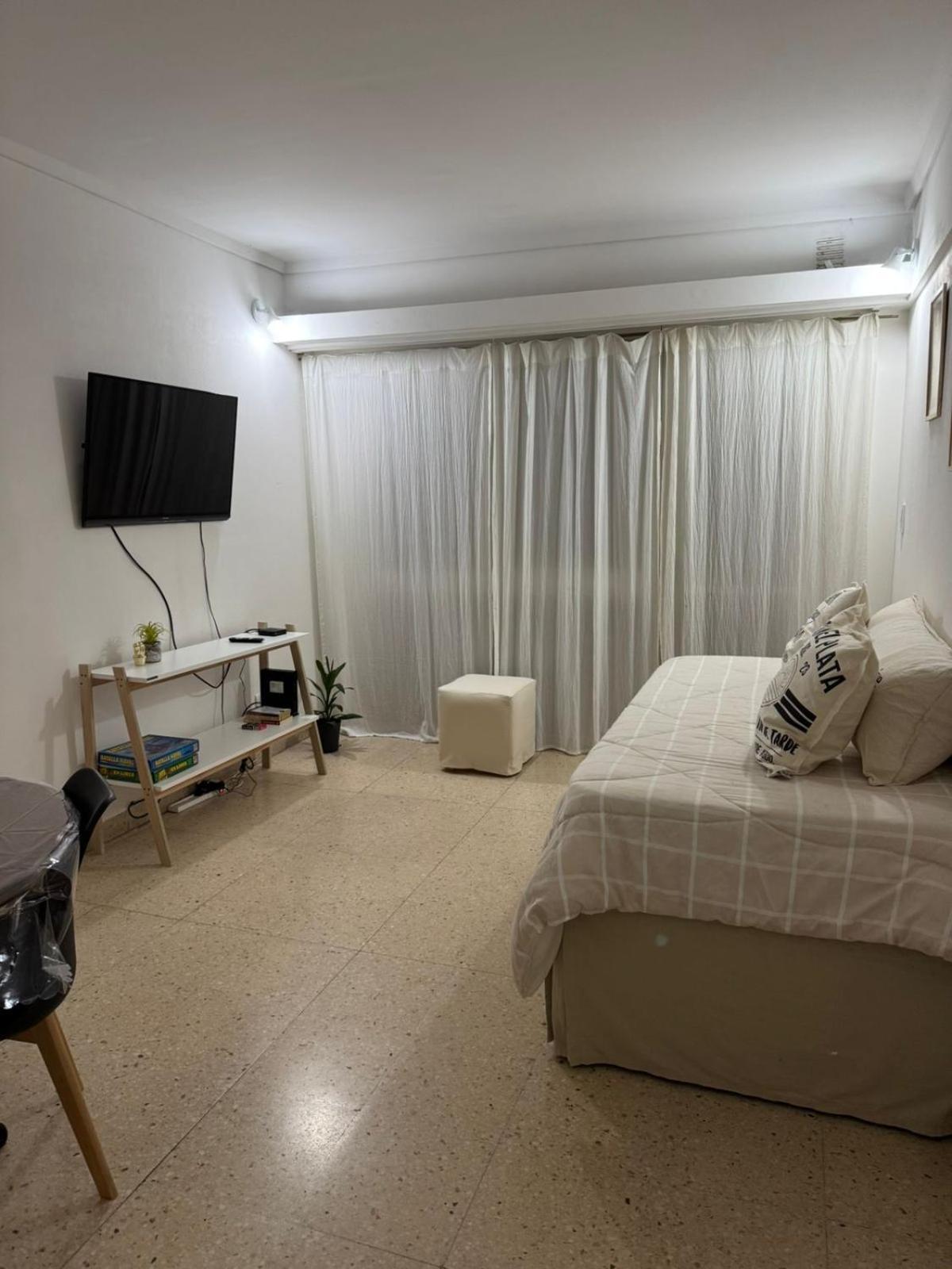 Apartamento Luminoso Depto En Macrocentro *